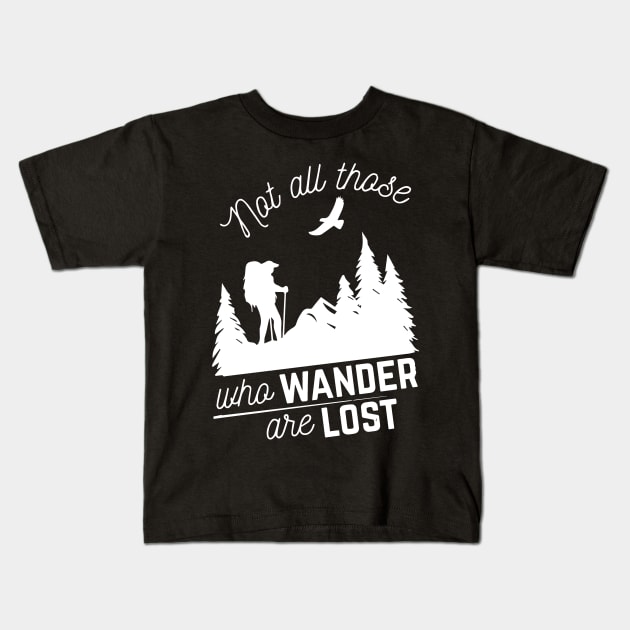 Berge Wandern Natur Berg Outdoor Geschenk T-Shirt Kids T-Shirt by Little Treasures